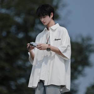 日系少年感白色衬衫短袖男士夏季新款潮流宽松休闲半袖男生衬衣服