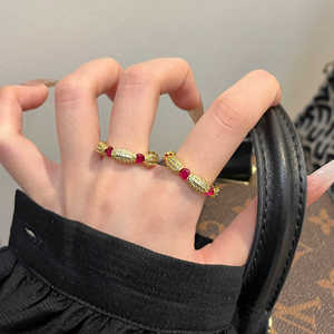 超闪骨节红刚玉微镶排钻戒指女小众设计高级感红宝石精致轻奢指环