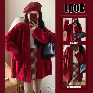 深秋冬装茶系微胖穿搭配一整套高级感红色毛衣格子短裙两件套装女