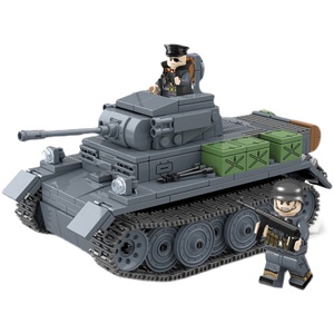全冠积木德国2号坦克山猫虎式重型装甲车黄鼠狼3号歼击车拼装玩具