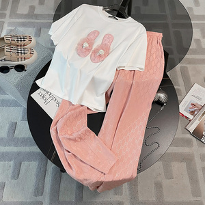 欧货高端品牌休闲运动套装女夏洋气减龄白色短袖粉色直筒裤两件套
