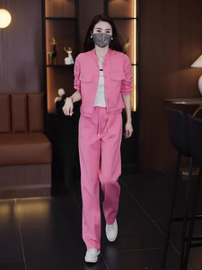 粉色休闲运动套装女气质时尚高级感短款外套阔腿裤夏装搭配一整套