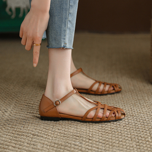 复古罗马凉鞋女镂空包头平底粗跟包跟女鞋夏季真皮低跟一字带洞洞