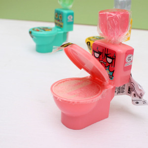 马桶糖棒棒糖占跳跳糖可爱粑粑糖搞怪零食网红儿童创意糖果玩具
