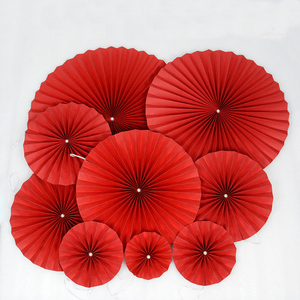 新年装饰纸扇花红色折纸扇子珍珠圆扇中国风婚礼结婚橱窗布置道具