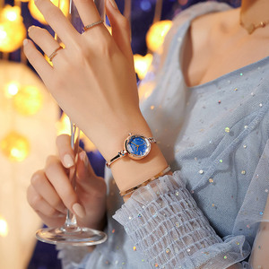 聚利时女表正品闪耀水钻时尚纤细手链手表石英学生气质手表女878