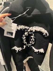 英国代购v小7 Chanel 22N 新款 黑色logo高领休闲女士毛衣