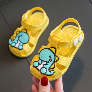 宝宝凉鞋可湿水儿童塑料鞋子踩水防滑夏季男童防水可下水婴儿男宝
