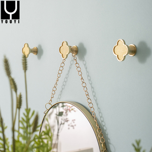 北欧四叶草设计纯黄铜钥匙挂钩玄关卧室墙壁打孔安装装饰衣帽钩
