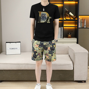 仿国际大品牌轻奢侈高端刺绣t恤男士短袖短裤穿搭配一整套装夏装T