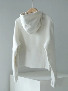【现货】设计感上衣2024秋季新款美式复古高级感米白色连帽卫衣女