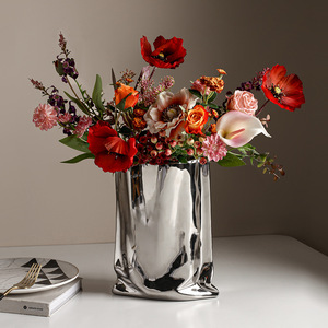 北欧风莫兰迪花瓶干花摆件创意高级感电镀银色陶瓷花器样板间装饰