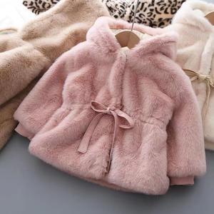 女童棉服2023新款小童冬季时尚洋气加绒加厚棉衣皮草服毛毛衣潮。