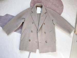 Renee 燕麦色廓型水波纹双面羊绒大衣女高端短款双排扣大衣外套