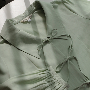 着时间手工制作复古浅绿色黄色舒适简约蝴蝶结穿带昭和长袖衬衫女
