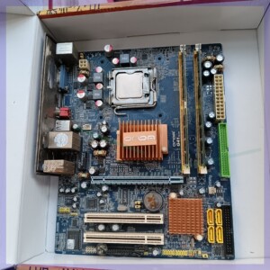 昂达G41 v3.0主板＋Q8300四核CPU，双通道3代共