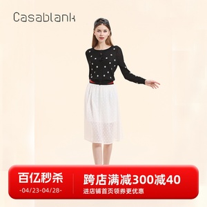 Casablank春新款针织开衫圆点绣花短款毛衣外套时尚修身温柔气质