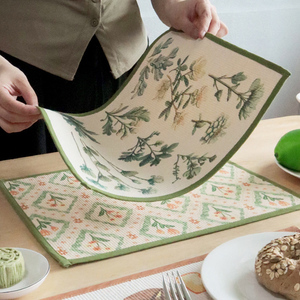 白芷辛夷。清新绿植棉麻印花餐桌垫家用隔热垫北欧风餐布方形餐垫