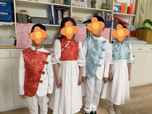 新款儿童中国风礼服童声合唱团比赛演出服大气民乐男女表演服定制