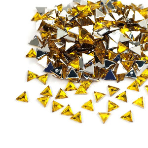 3mm三角形 透明亚克力水钻 美甲异形钻 diy贴钻材料饰品配件
