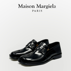 Maison Margiela马吉拉Tabi分趾鞋黑色亮皮休闲牛皮乐福鞋女皮鞋