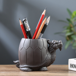 简约陶瓷龙龟笔筒创意个性办公室书房学生桌面多功能收纳摆件艺术