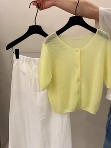 广州十三行薄款小衫洋气黄色冰丝针织短袖T恤女夏季宽松时尚上衣