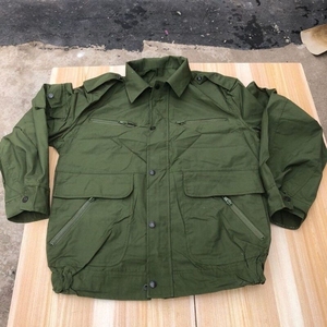 正版87式军套装老款八七式夏季军绿色带屁兜工作服的确良布料夹克