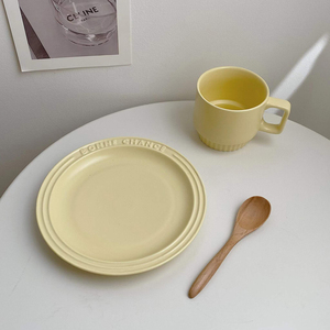 ins奶油黄盘子菜盘家用沙拉小碗餐具套装陶瓷马克杯子牛排意面碟