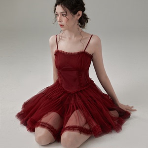 LKONE山海 原创设计法式红色网衫吊带连衣裙千金风红色公主a字裙