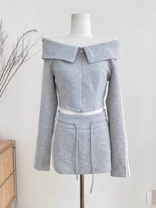 灰色一字肩卫衣运动套装女春新款辣妹气质包臂短裙今年流行两件套