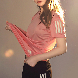 阿迪达斯短袖女官方旗舰夏季新款半袖粉色快干跑步体恤运动t恤女