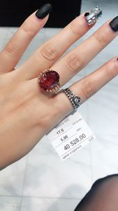 丹丹在俄罗斯采购中 俄罗斯紫金585镶嵌苏丹宝石 变色宝石戒指