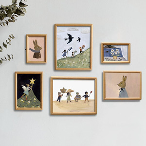 北欧可爱卡通照片墙温馨组合画实木装饰画相片墙榉木相框摆台画