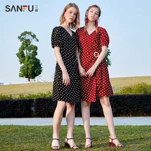 Sanfu/三福连衣裙女2020夏季复古波点V领修身淑女裙子