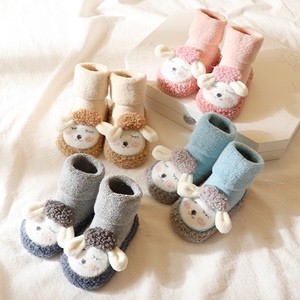 0-3月新生婴儿鞋袜子6到12个月春秋冬季0一1岁男女宝宝加绒地板鞋