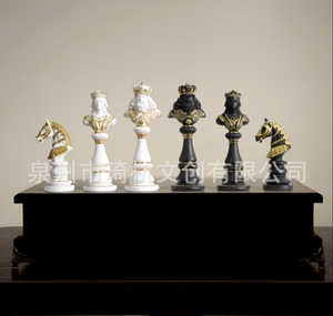 跨境新品国际象棋摆件黑白金银西洋人像小棋子摆设家居桌面装饰品