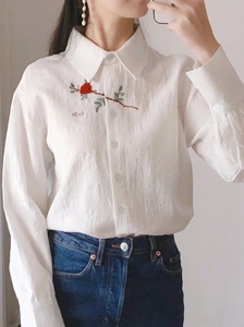 白色设计感小众手工扎花刺绣玫瑰长袖衬衫女春秋季高级感别致衬衣