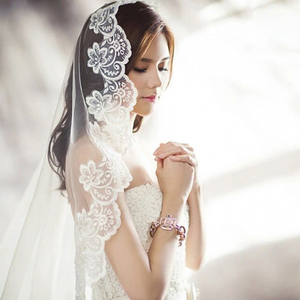 新娘婚纱头纱新款韩式2019红色盖头短款简约结婚蕾丝超长复古拖尾