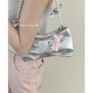 小众蝴蝶结腋下包包女士2024新款潮时尚珍珠褶皱包法式单肩手拿包