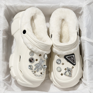 加绒洞洞鞋女款冬季2023新款厚底增高外穿护士毛毛棉拖鞋女士冬天
