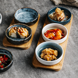 日式陶瓷小碟子带托板火锅店餐厅创意酱油碟调味碟蘸料碟凉菜碟
