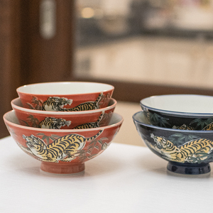 日本进口日式老虎碗生肖釉下彩陶瓷餐具米饭小号美浓烧防烫小汤碗