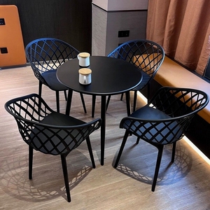 网红桌椅组合休闲阳台休息区接待洽谈圆形长桌户外咖啡奶茶店室外