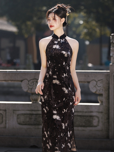 新中式国风改良黑色无袖旗袍2024春夏年轻款少女丝绒长款连衣裙
