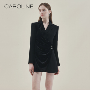 CAROLINE卡洛琳春季新款通勤职场丝绒黑色西装连衣裙