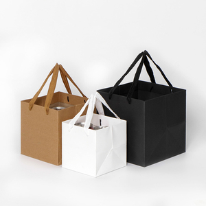 现货超大正方体长方形黑卡白卡牛皮色牛皮手提纸袋礼品盒包装袋