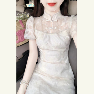 新中式国风改良旗袍白色连衣裙女夏季高级感修身显瘦绝美蕾丝长裙