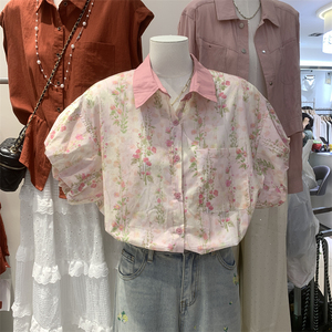 国风花色衬衫女设计感上衣2024年夏季新款度假风法式短袖碎花衬衣