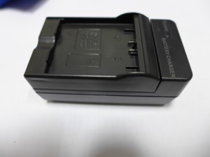 NP-FP30 FH50  FV70 FV100充电器 F970 XR260E cx760e 适用于索尼